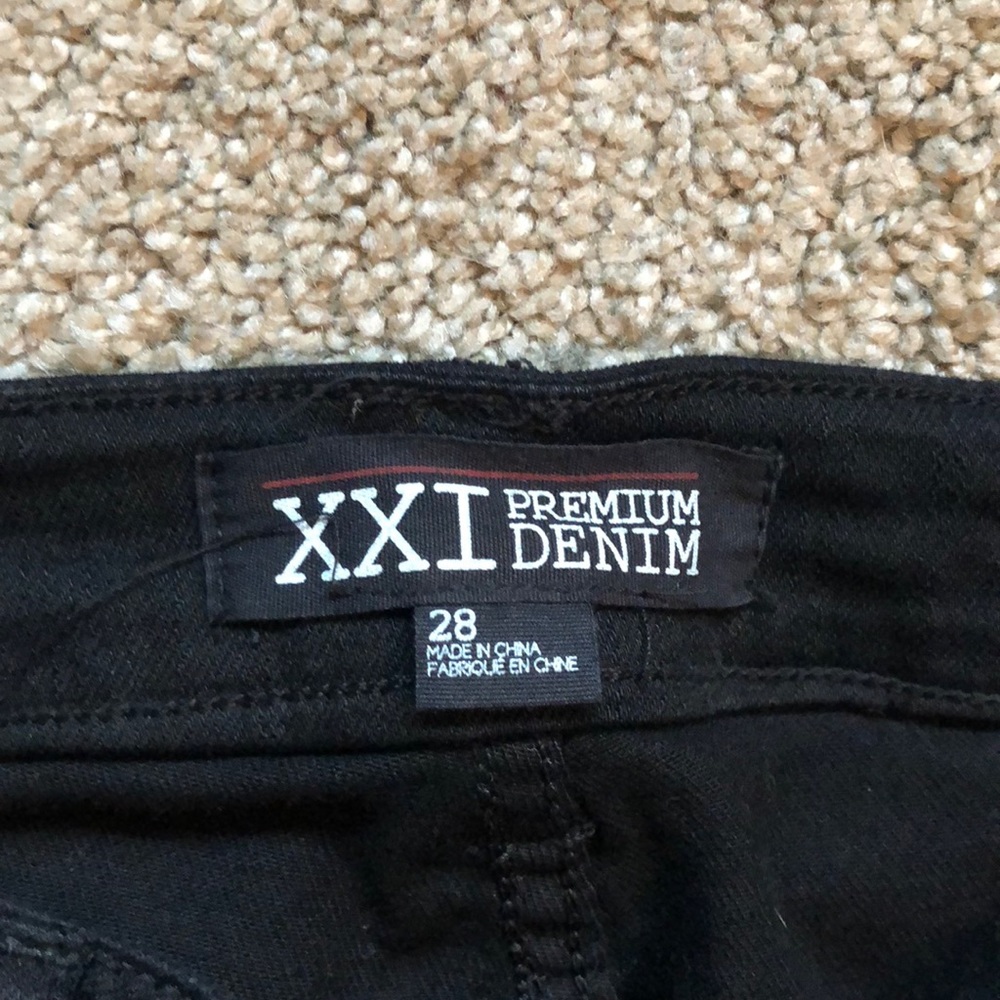 Distressed Jeans - Picture 2 of 2